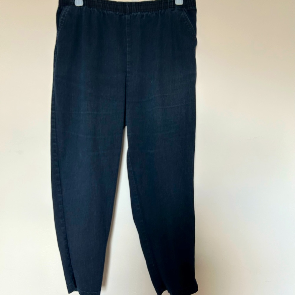 Laura Scott Jeans.